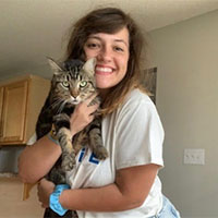 Mariah, Pet Sitter with lots of experience with dogs and cats.